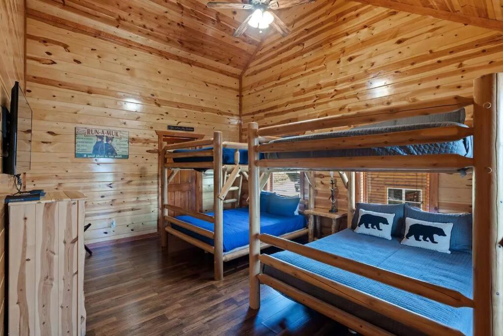 Heated Pool Hot Tub Game Room Mountain Views 塞维尔维尔 外观 照片