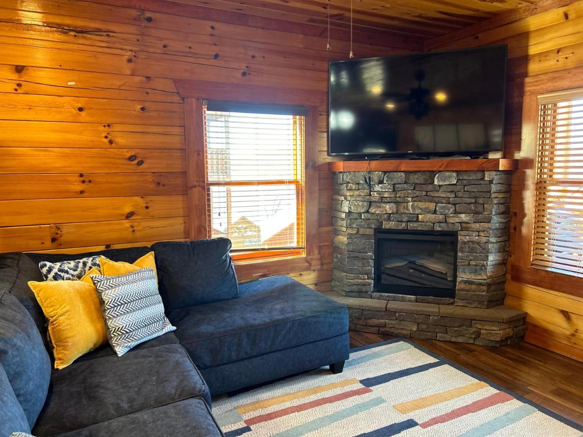 Heated Pool Hot Tub Game Room Mountain Views 塞维尔维尔 外观 照片